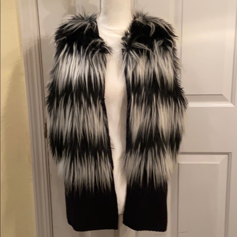 Vince Camuto Black and White Faux Fur Vest